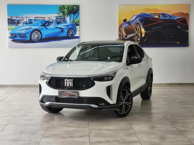 Carro Fiat Fastback 2024 Limited Edition Powered by Abarth