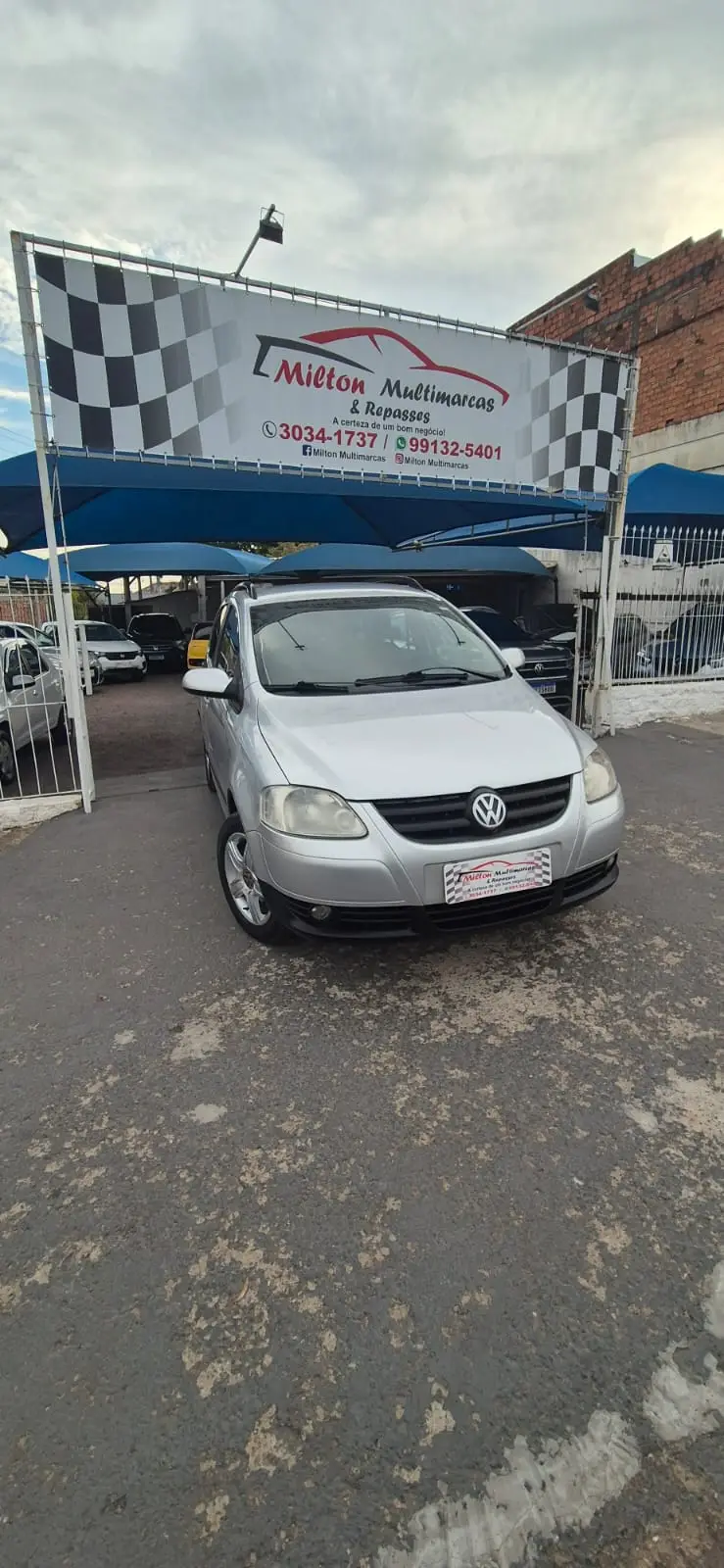Volkswagen Comfortline 1.6 8V (Flex)