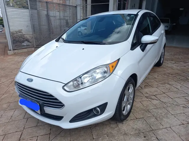 Carro Ford New Fiesta Sedan 2014 1.6 SE (Flex)