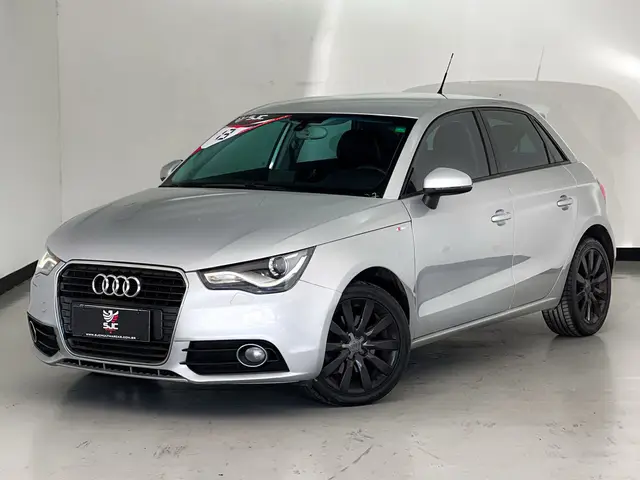 Carro Audi A1 2013 1.4 TFSI Sportback Ambition S Tronic