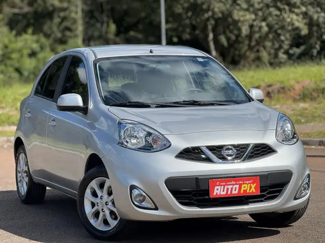 Carro Nissan March 2018 1.6 16V SV (Flex)