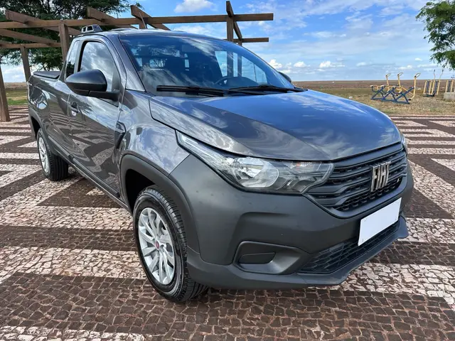 Carro Fiat Strada 2023 Endurance 1.4 Cabine Plus (Flex)