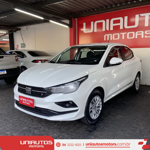 Carro Fiat Cronos 2022 Drive 1.3