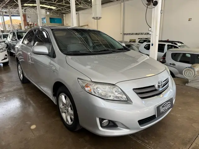 Carro Toyota Corolla 2011 Sedan GLi 1.8 16V (flex)