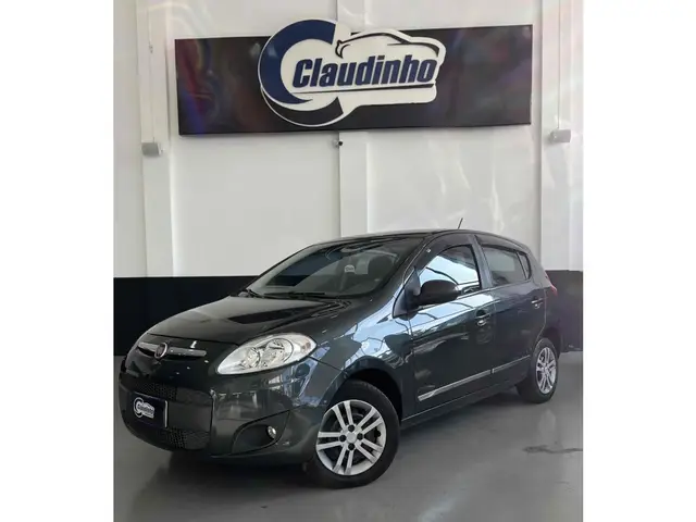 Carro Fiat Palio 2015 Attractive 1.0 Evo (Flex)