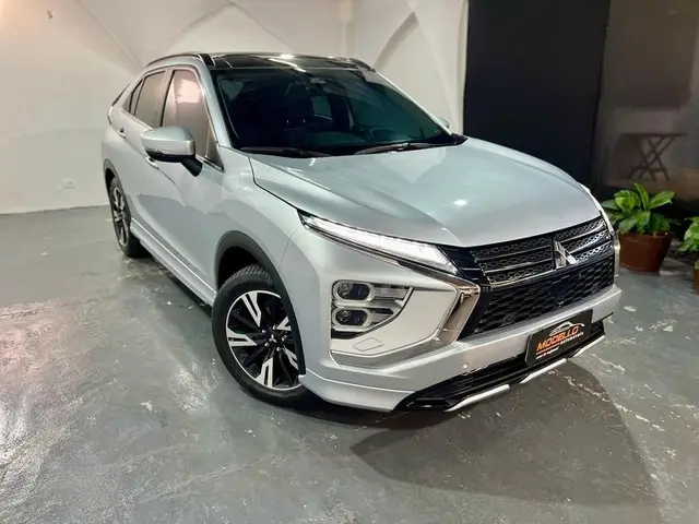 Carro Mitsubishi Eclipse Cross 2023 HPE-S 1.5 (Aut.)