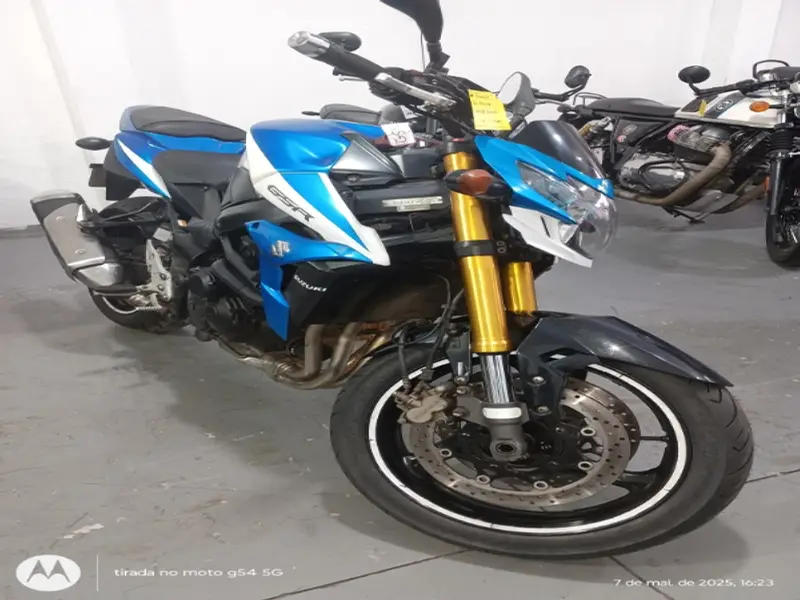 Suzuki GSR 750 GSR 750ZA