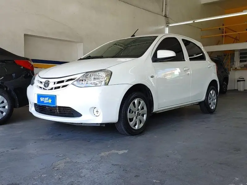 Toyota Etios X 1.3 (Flex)
