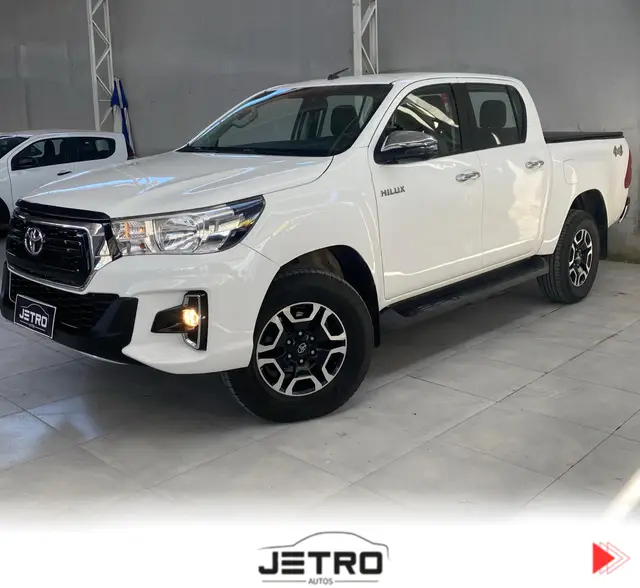 Carro Toyota Hilux Cabine Dupla 2020 Hilux 2.8 TDI CD STD Power Pack 4x4