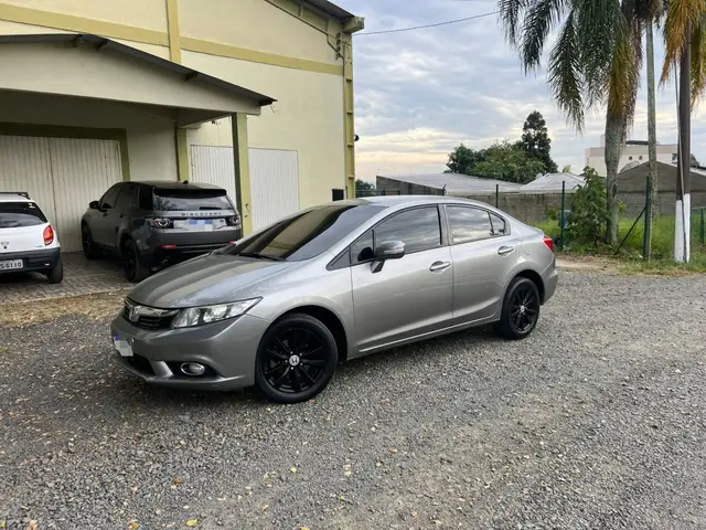 Carro Honda Civic 2014 New  LXR 2.0 i-VTEC (Aut) (Flex)