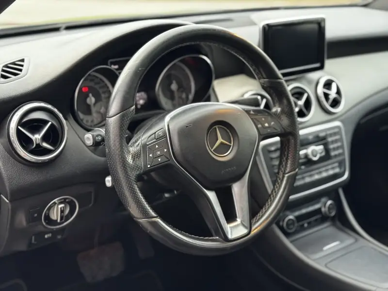 Mercedes-Benz GLA 250 GLA 250 Vision