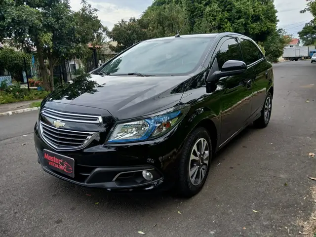Carro Chevrolet Onix 2015 1.4 LTZ SPE/4