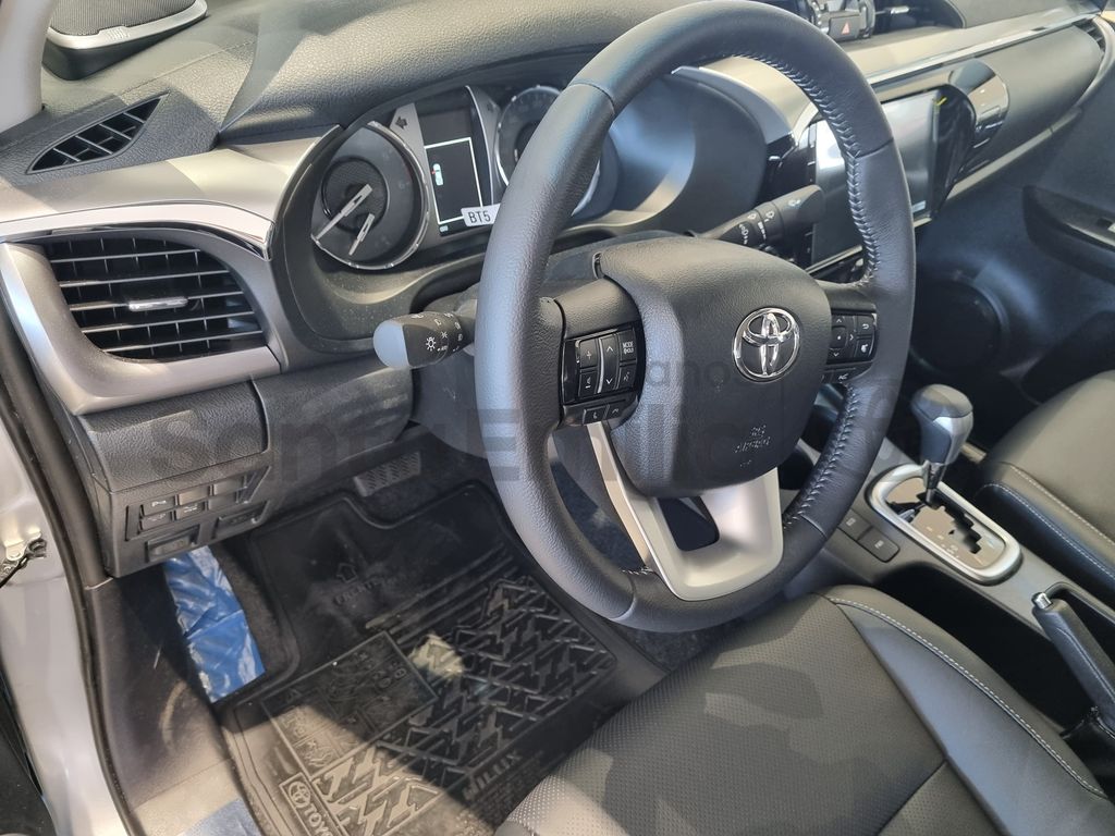 Hilux Cabine Dupla SRX Plus 4x4 2.8 Diesel
