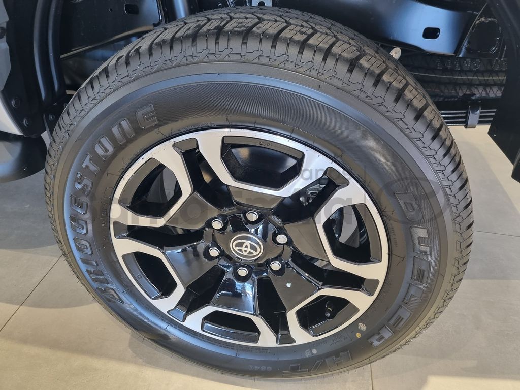 Hilux Cabine Dupla SRX Plus 4x4 2.8 Diesel