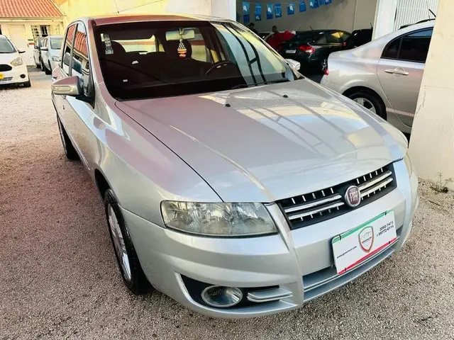 Carro Fiat Stilo 2010 1.8 16V Connect