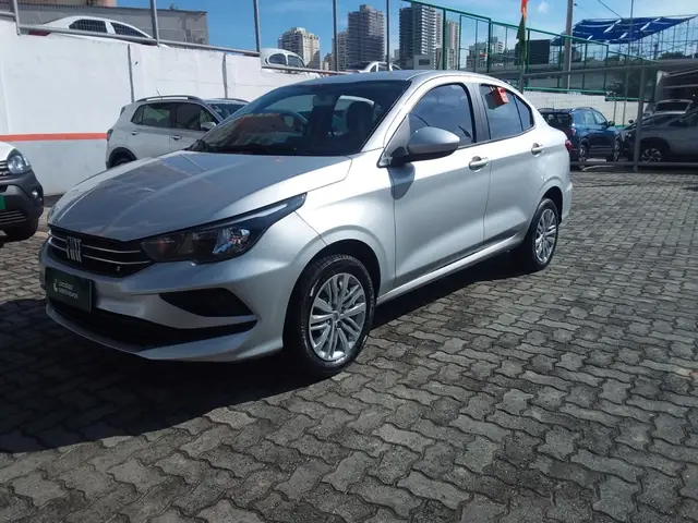 Carro Fiat Cronos 2023 Drive 1.3 (Flex) MT