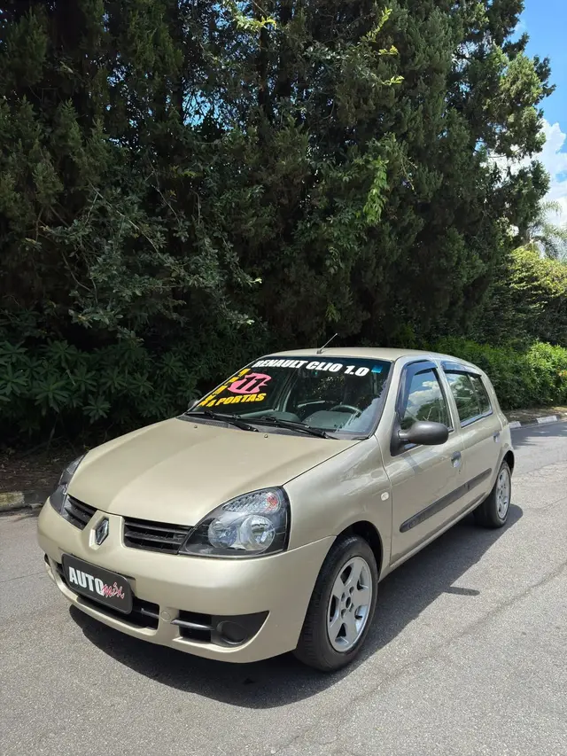 Carro Renault Clio 2011 Hatch. Campus 1.0 16V (flex) 4p