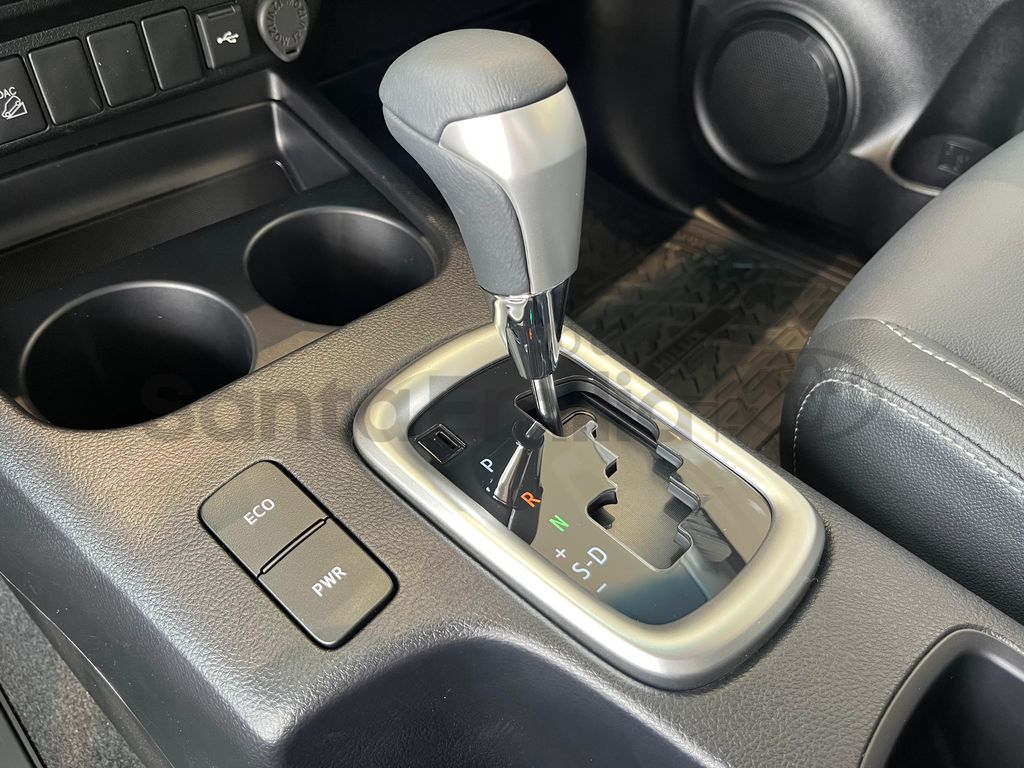 Hilux Cabine Dupla SRV 4x4 2.8 Diesel
