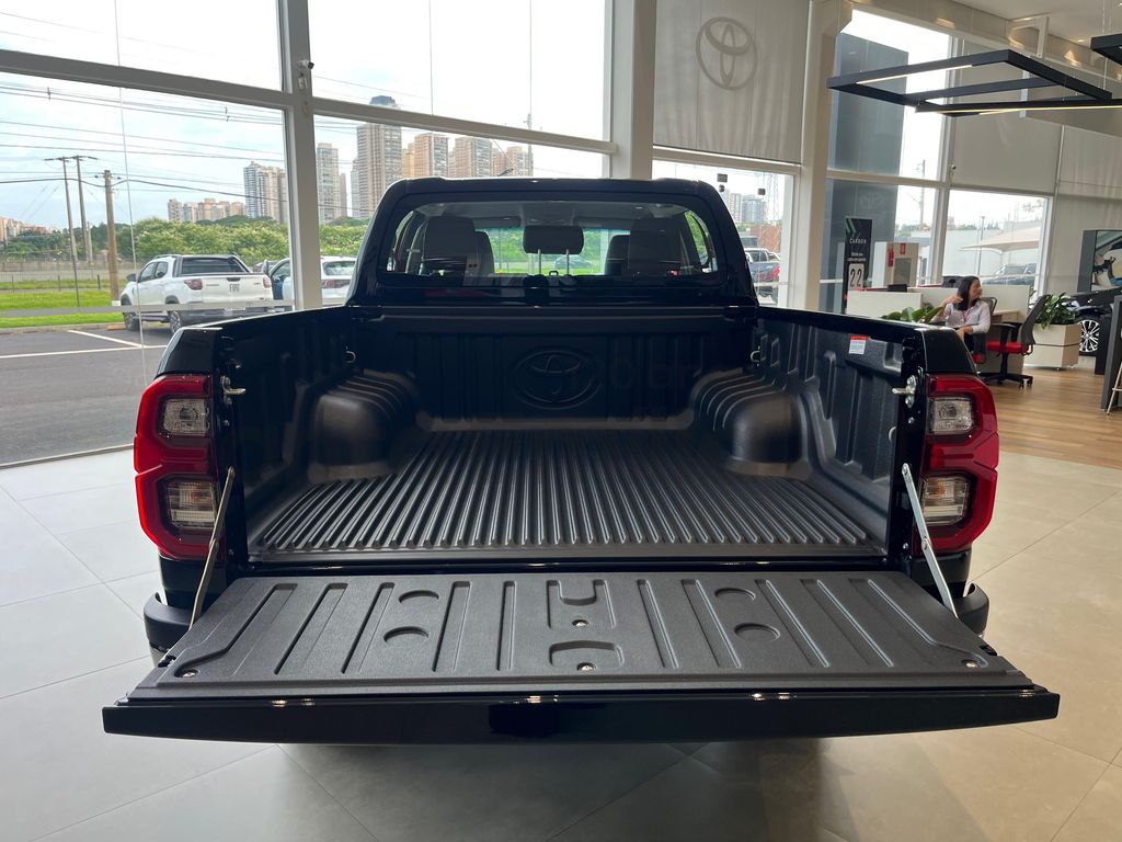 Hilux Cabine Dupla SRV 4x4 2.8 Diesel
