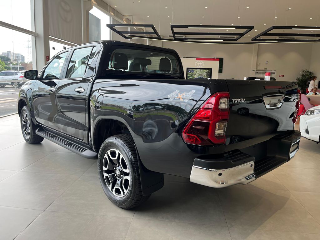 Hilux Cabine Dupla SRV 4x4 2.8 Diesel