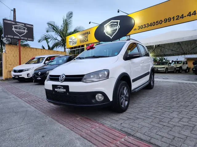 Carro Volkswagen SpaceCross 2012 1.6 8V I-Motion (Flex)