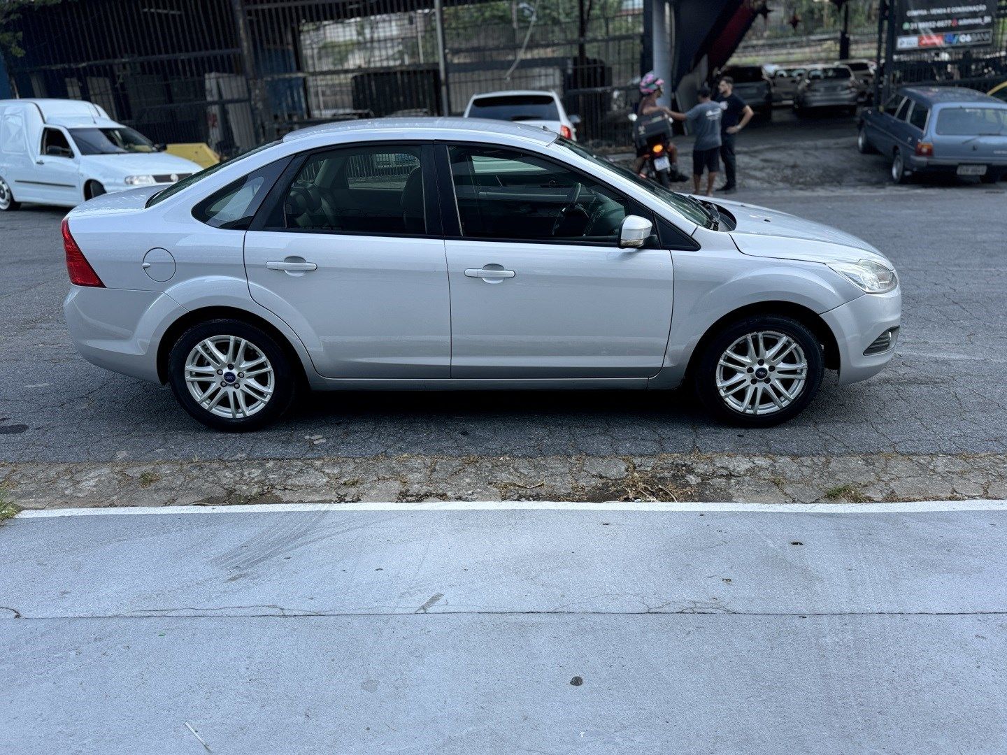 Ford Focus Sedan
