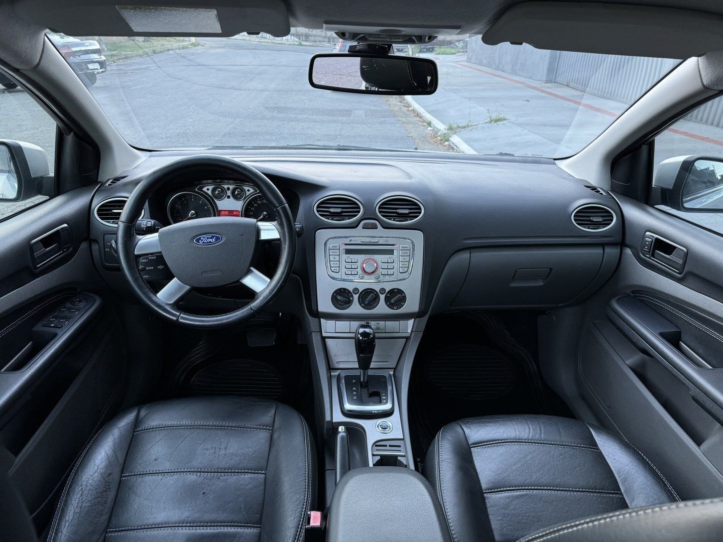 Ford Focus Sedan