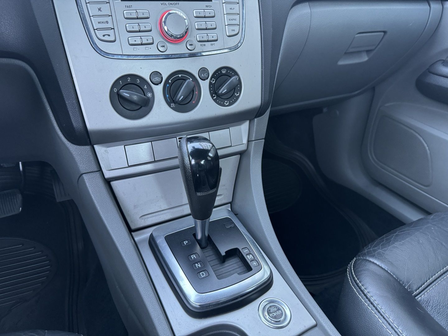 Ford Focus Sedan