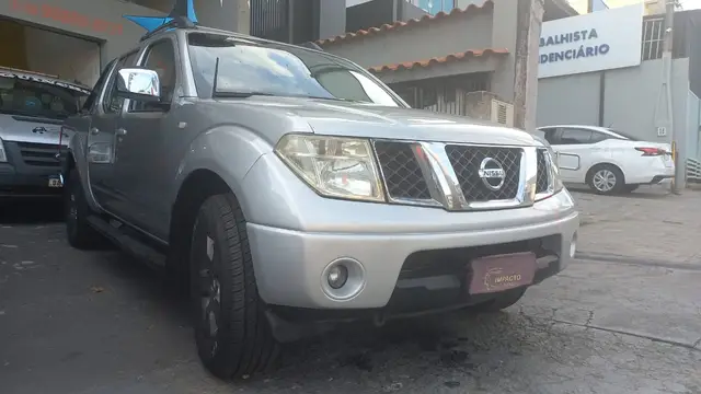 Carro Nissan Frontier 2008 SEL 4x4 2.5 16V (cab. dupla)