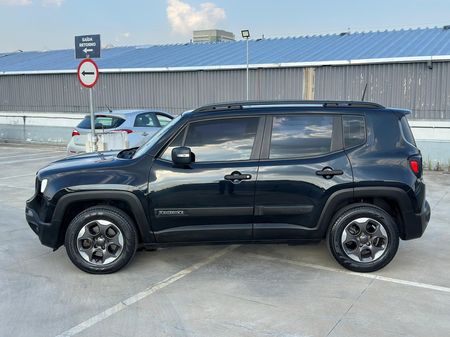 Renegade 1.8 4x2 (Aut) (Flex) (PCD)
