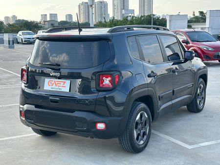 Renegade 1.8 4x2 (Aut) (Flex) (PCD)