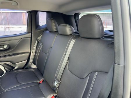 Renegade 1.8 4x2 (Aut) (Flex) (PCD)
