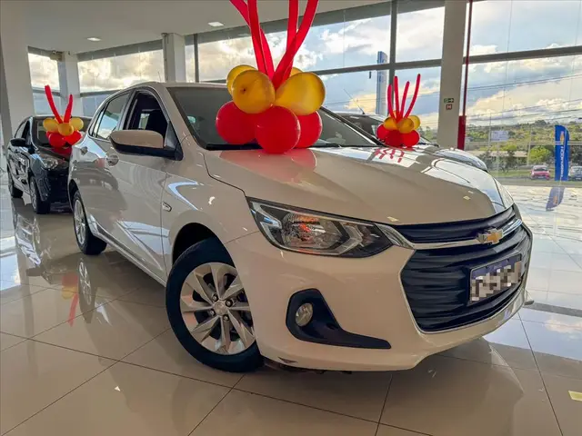 Carro Chevrolet Onix Plus 2021 1.0 LTZ Turbo (Flex) (Aut)