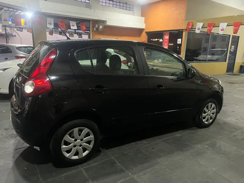 Fiat Palio Attractive 1.0 Evo (Flex)