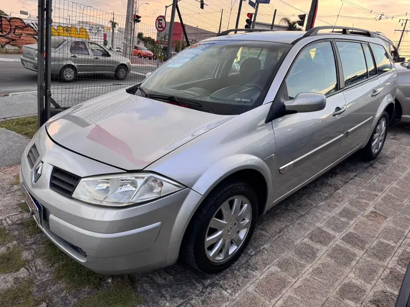 Renault Mégane Grand Tour Dynamique 1.6 16V (flex)