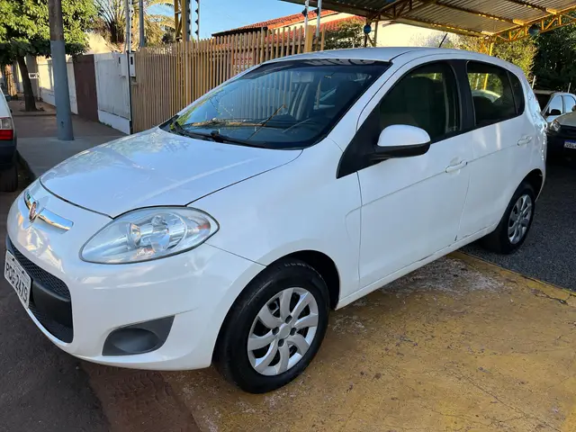 Carro Fiat Palio 2017 Attractive 1.0 Evo (Flex)