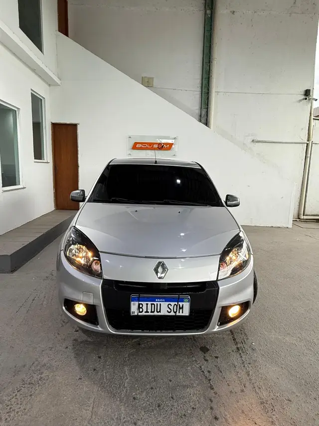 Carro Renault Sandero 2014 Expression 1.0 16V (flex)