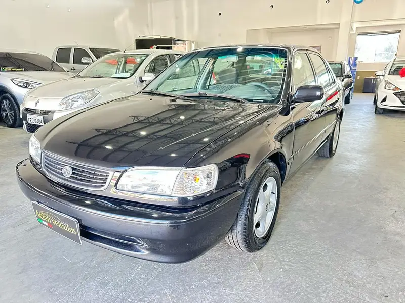 Toyota Corolla Sedan XEi 1.8 16V (aut)