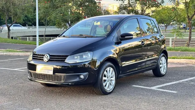 Carro Volkswagen Fox 2011 Prime 1.6 8V (Flex)