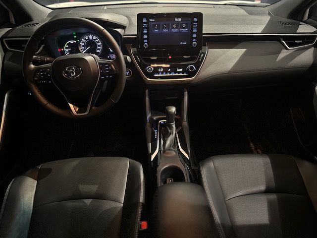 Corolla Cross XRV Hybrid 1.8 (flex) (Aut)