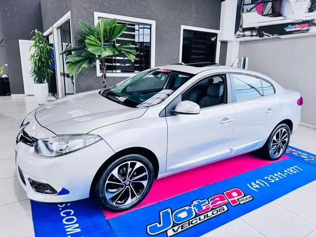 Carro Renault Fluence 2017 2.0 16V Dynamique (Flex)
