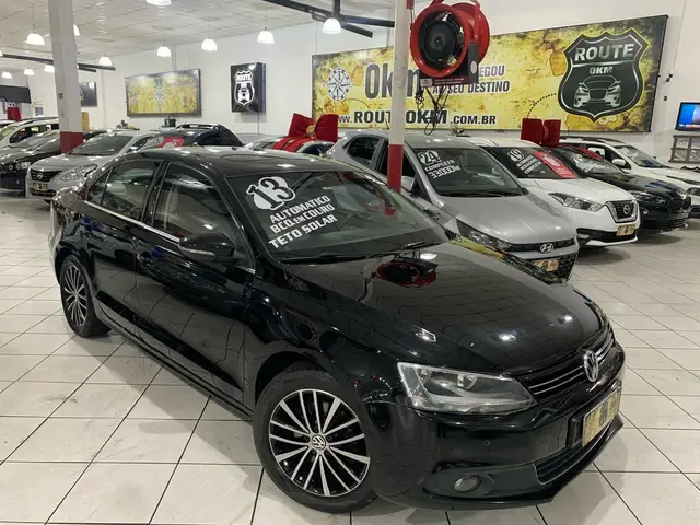 Carro Volkswagen Jetta 2013 2.0 TSI Highline DSG