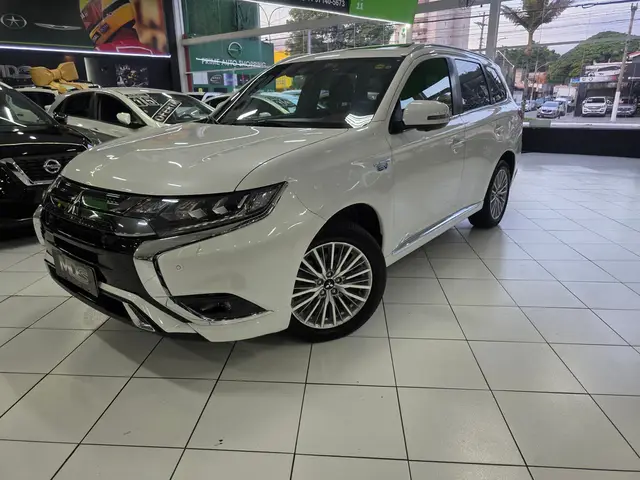 Carro Mitsubishi Outlander 2019 3.0 HPE-S 4WD CVT
