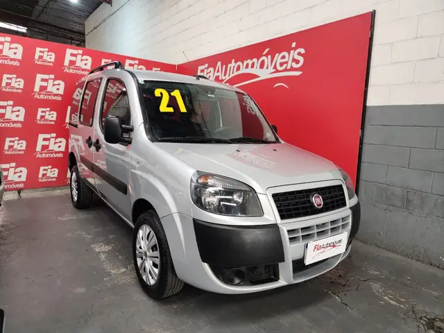 Carro Fiat Doblò 2021 Essence 1.8 16V (Flex)