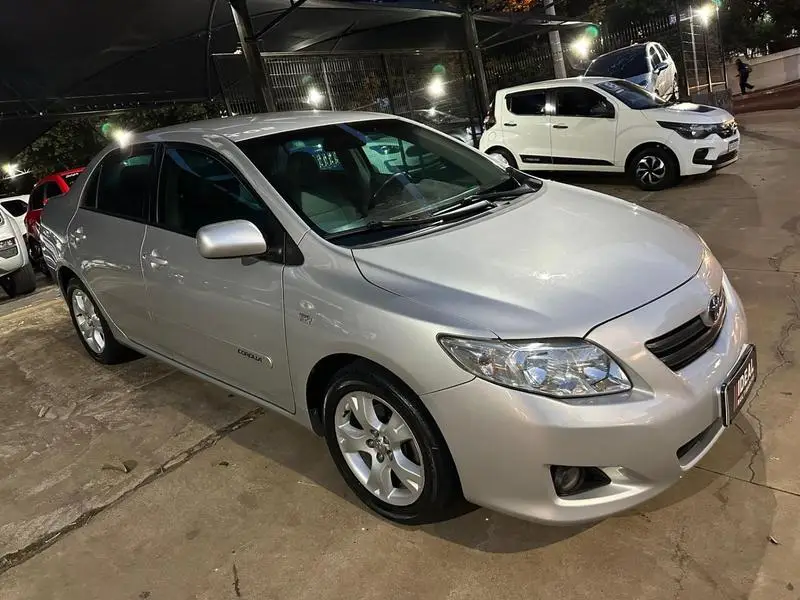 Toyota Corolla Sedan GLi 1.8 16V (flex) (aut)