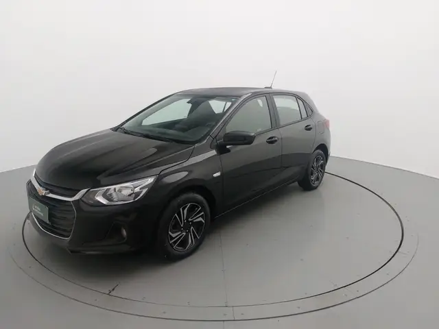 Carro Chevrolet Onix Plus 2024 LT 1.0