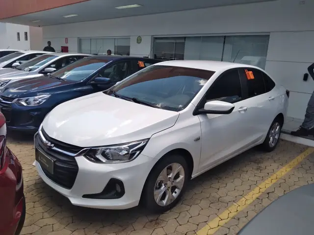 Carro Chevrolet Onix Plus 2024 LTZ 1.0 Turbo (Aut.)