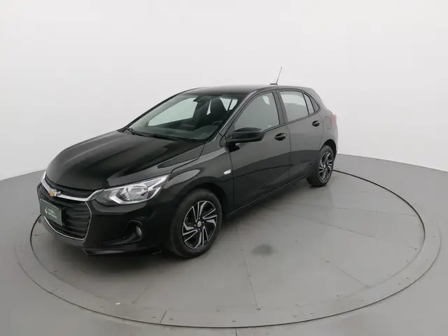 Carro Chevrolet Onix Plus 2024 LT 1.0