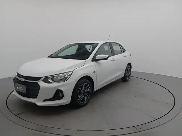 Carro Chevrolet Onix Plus 2024 LT 1.0