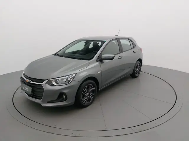 Carro Chevrolet Onix Plus 2024 LT 1.0